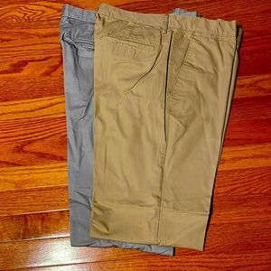 Bundle of 2 Lightweight Khaki Pants. Size 34x32